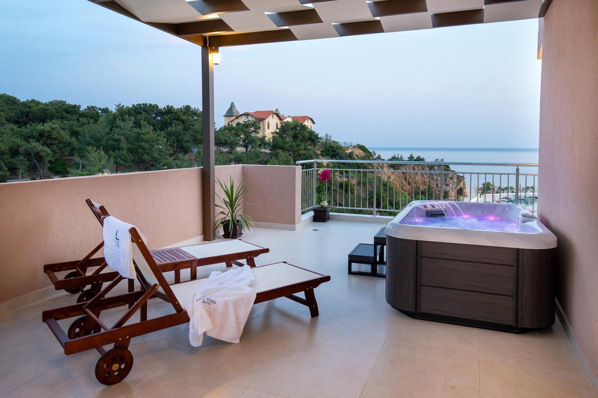 Vela Bianca Suites 利迈纳里亚 外观 照片