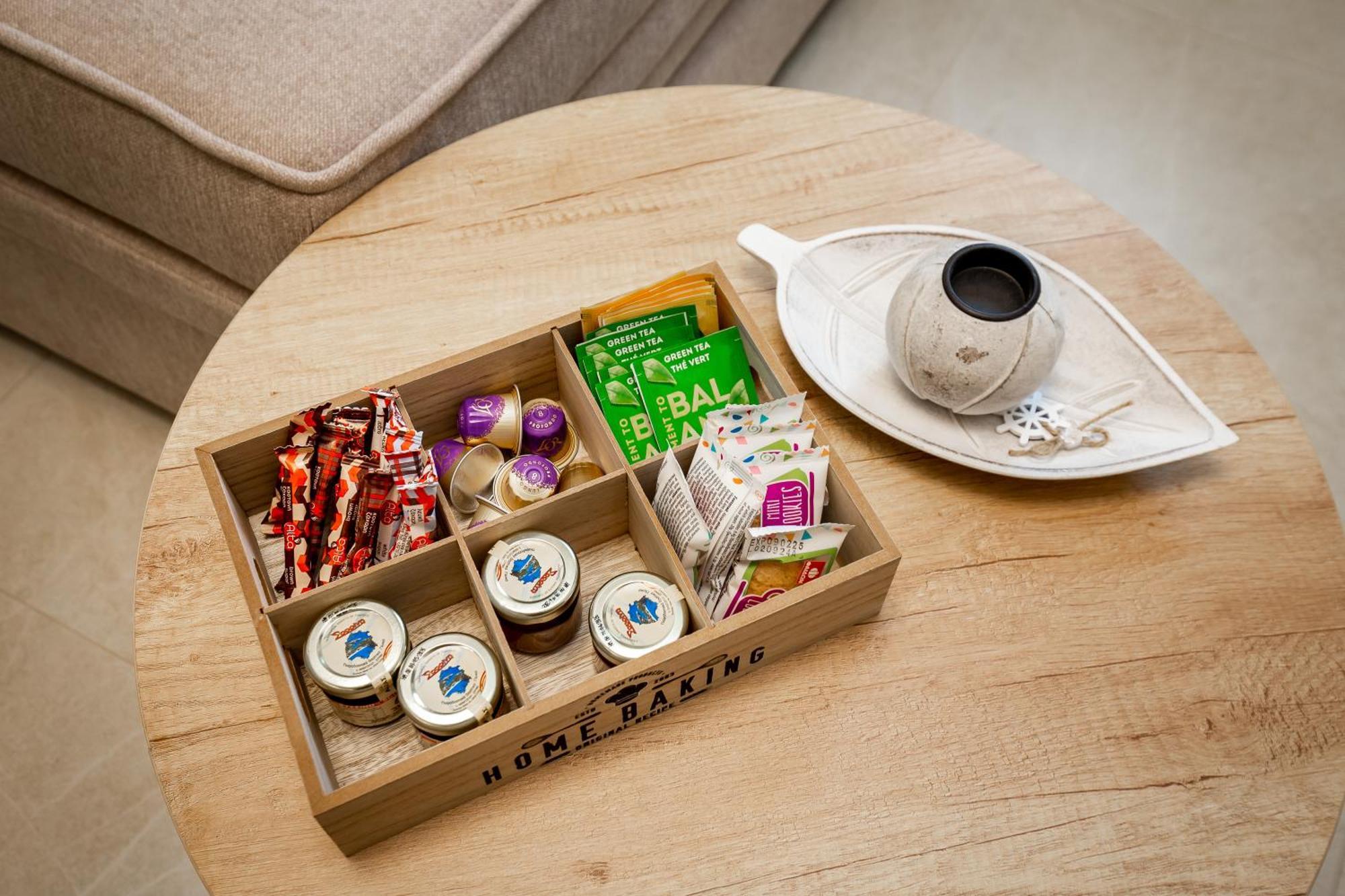 Vela Bianca Suites 利迈纳里亚 外观 照片